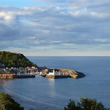 The Coach House Apartment, Dog Friendly With Patio Area, Yorkshire Coast Holiday Lets. Scarborough Extérieur photo