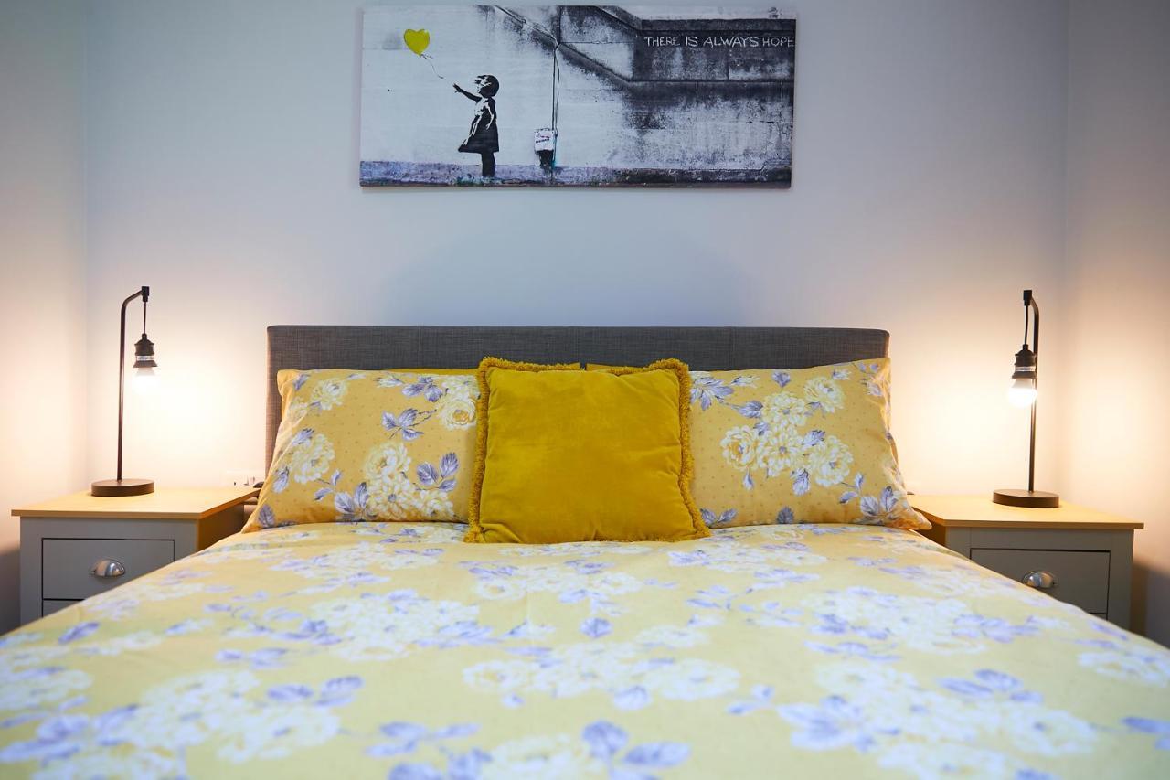 The Coach House Apartment, Dog Friendly With Patio Area, Yorkshire Coast Lets. Appartement Scarborough